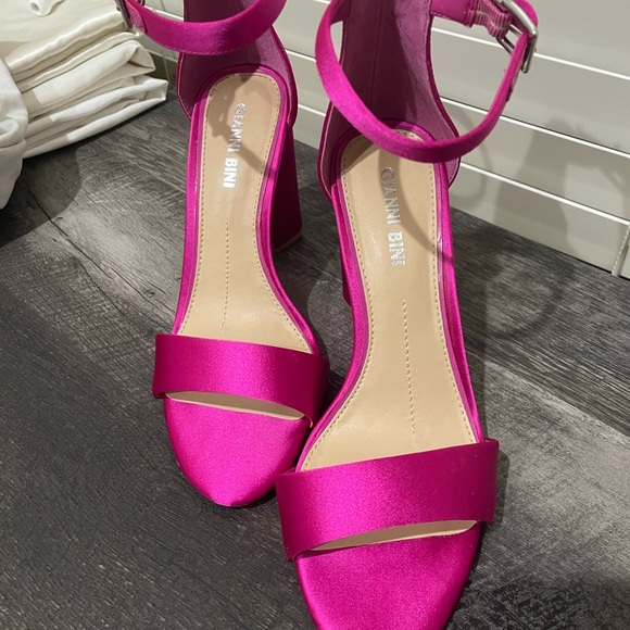 Gianni Bini Shoes Hot Pink Gianni Bini Heels Poshmark